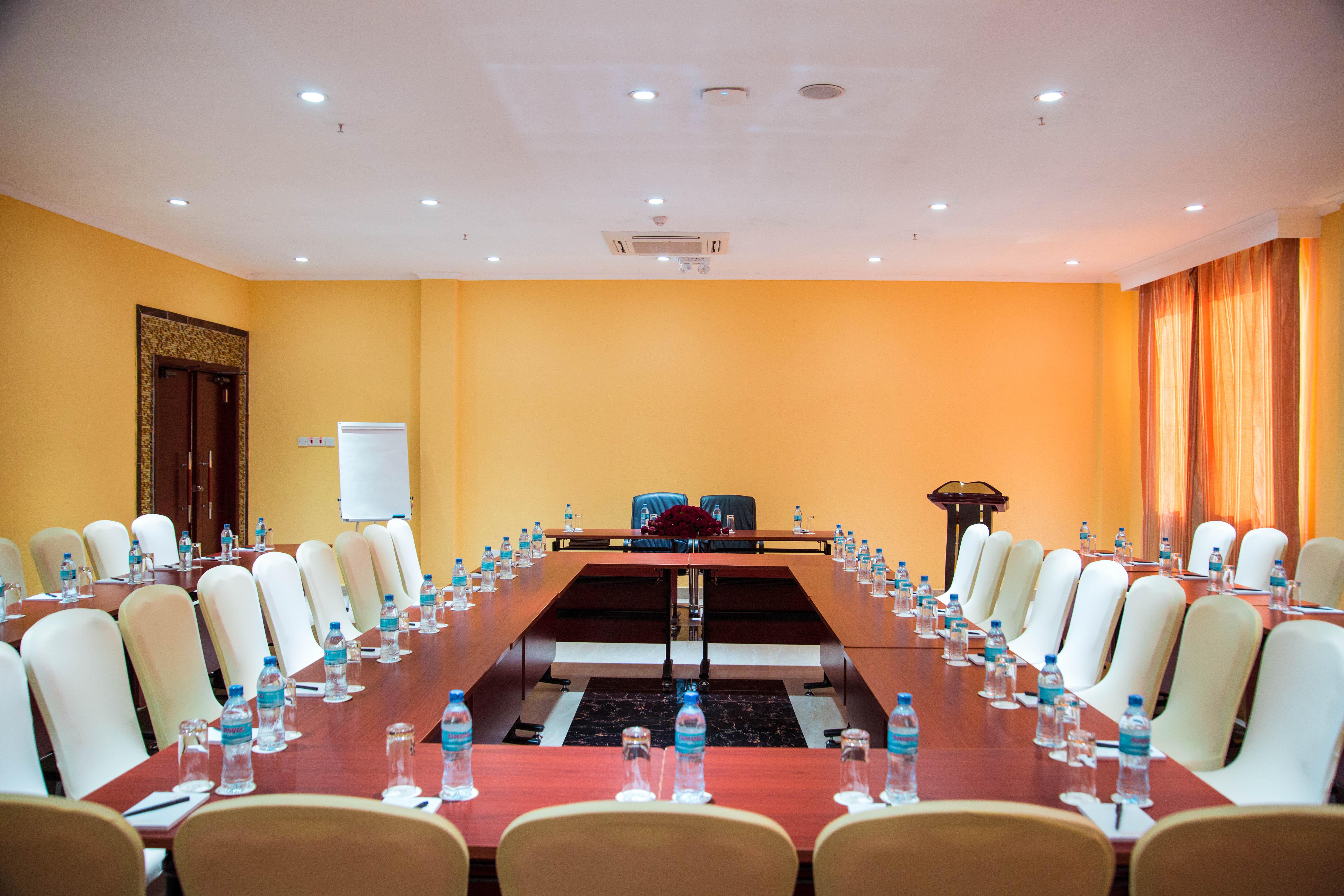 Tiffany Diamond Hotels Ltd - Makunganya Νταρ ες Σαλάμ Εξωτερικό φωτογραφία
