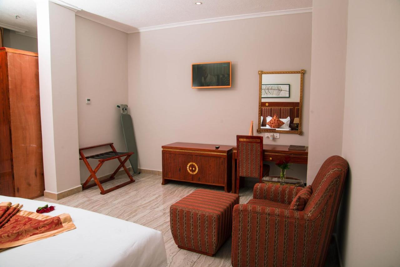 Tiffany Diamond Hotels Ltd - Makunganya Νταρ ες Σαλάμ Εξωτερικό φωτογραφία